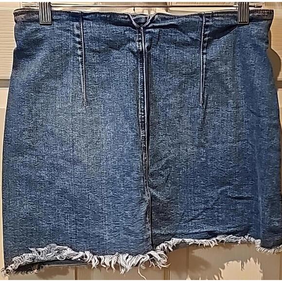 Altar'd State denim skirt size L juniors - Picture 4 of 8